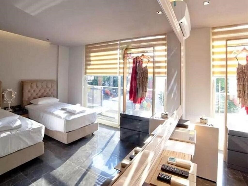 Фото Upper House Boutique Hotel 4*