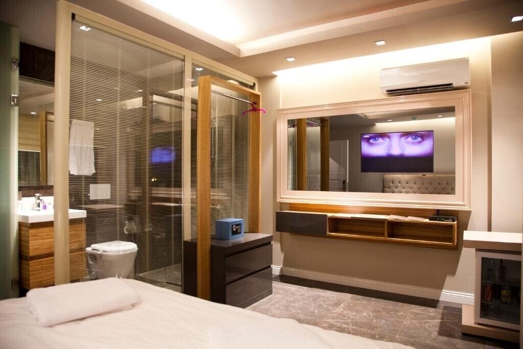 Фотография Upper House Boutique Hotel 4*