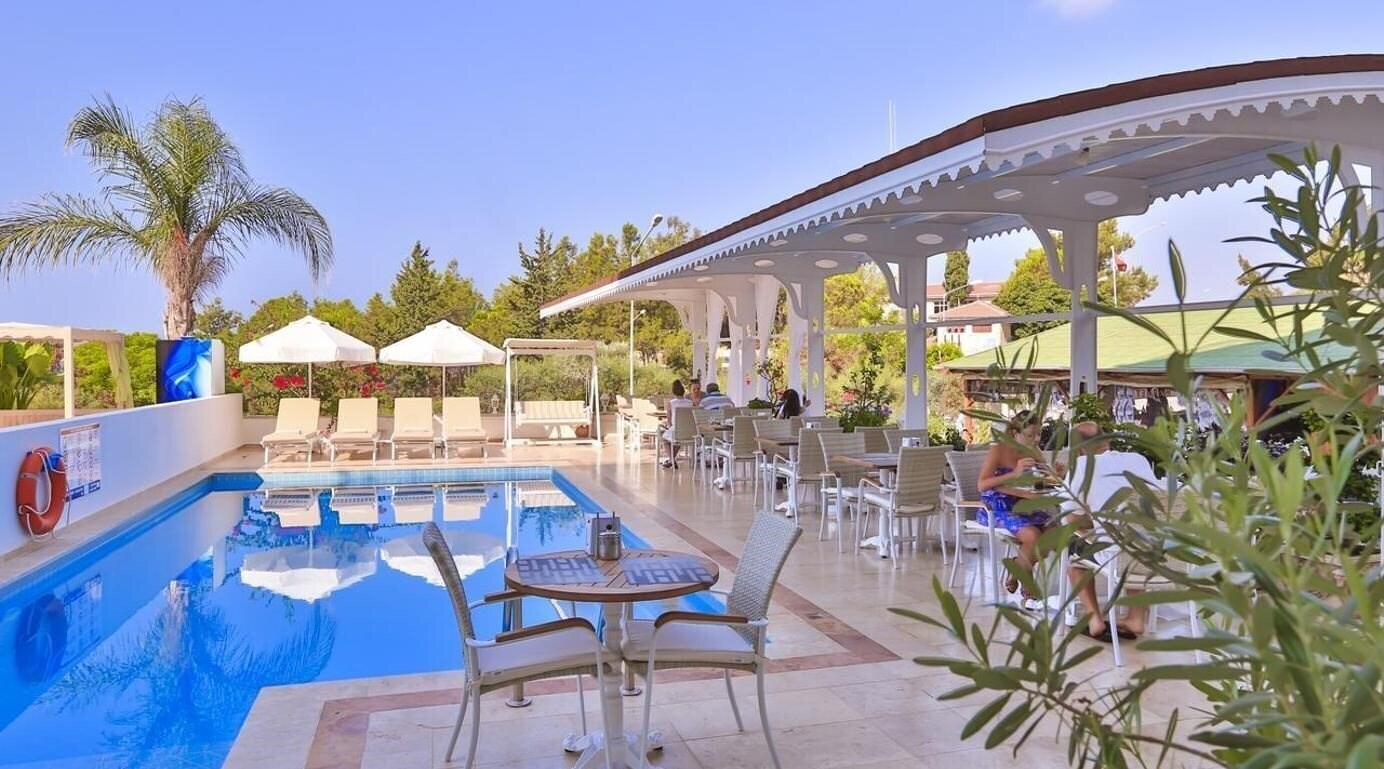 Фото Linda Beach Hotel 3*