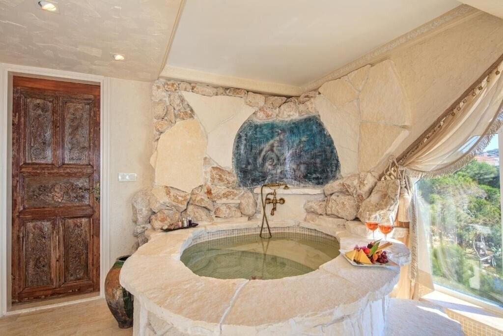 Картинка Lukka Exclusive Hotel 3*