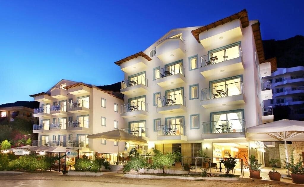 Отель Saylam Suites Boutique 3*