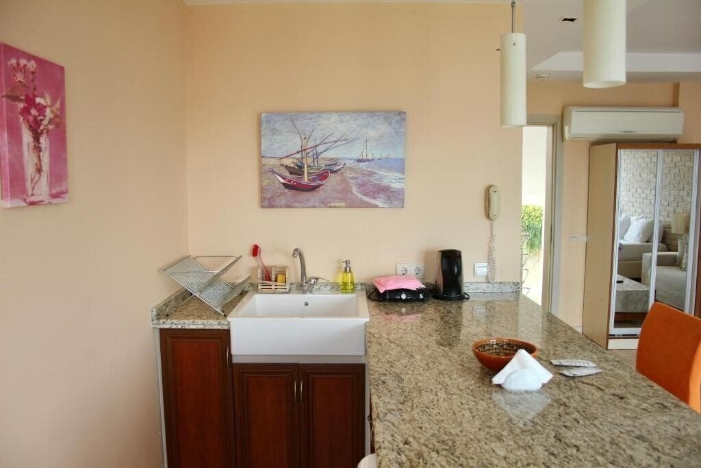 Фотография Saylam Suites Boutique 3*