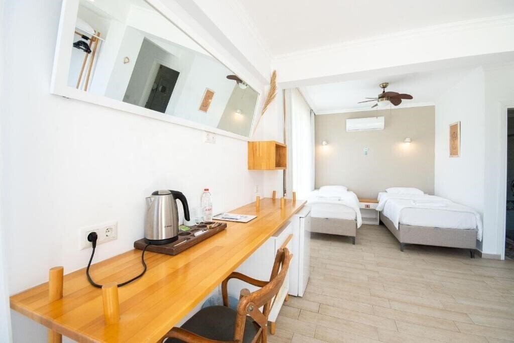Картинка Hideaway Hotel 3*