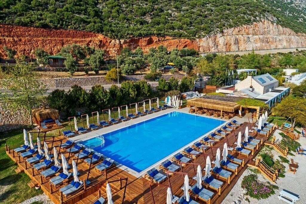 Фото Doria Hotel & Yacht Club 4*