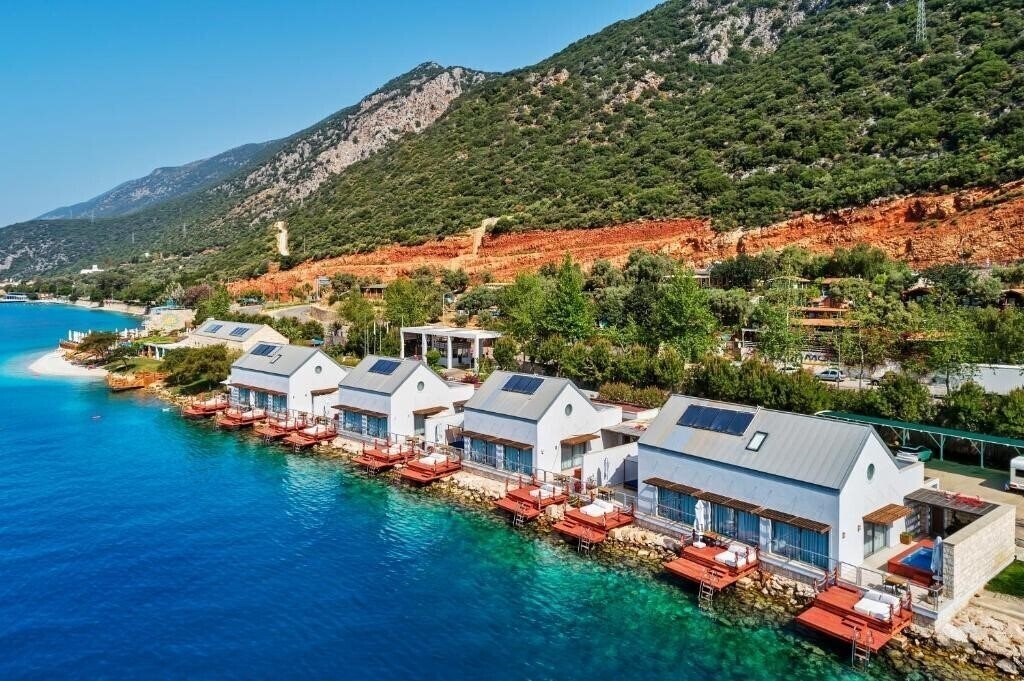 Готель Doria Hotel & Yacht Club 4*