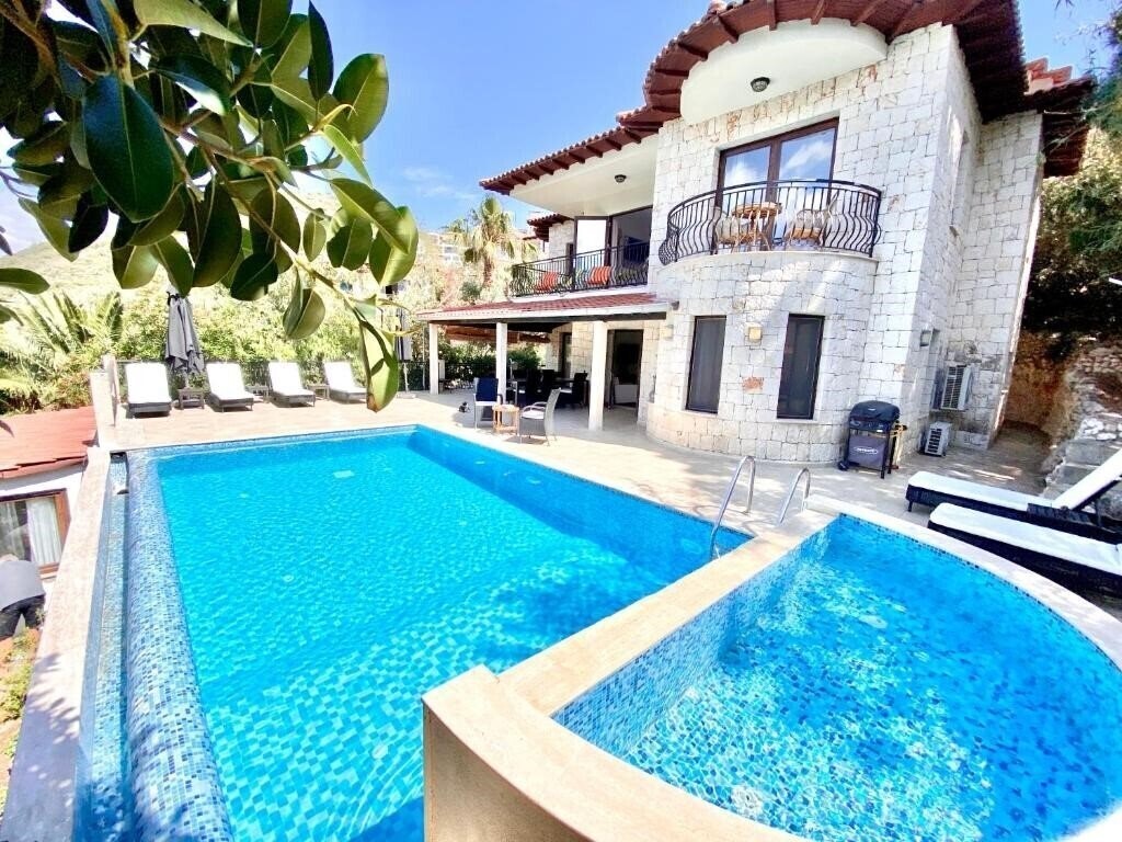 Отель Club Barbarossa Hotel & Villas 4*
