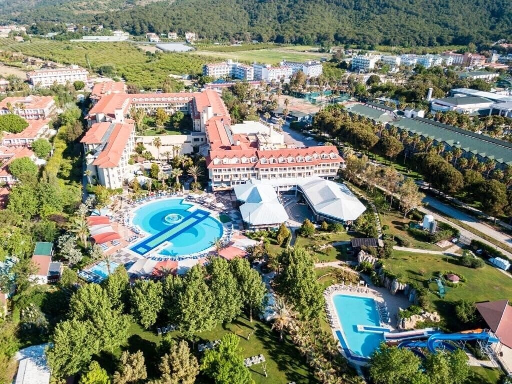 Фотография Queen’s Park Le Jardin (ex. Le Jardin Resort Hotel) 5*