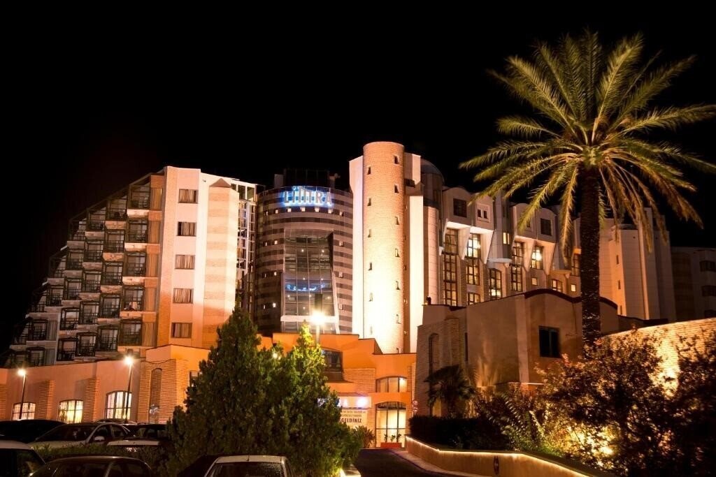 Фотография Limak Limra Hotel & Resort 5*