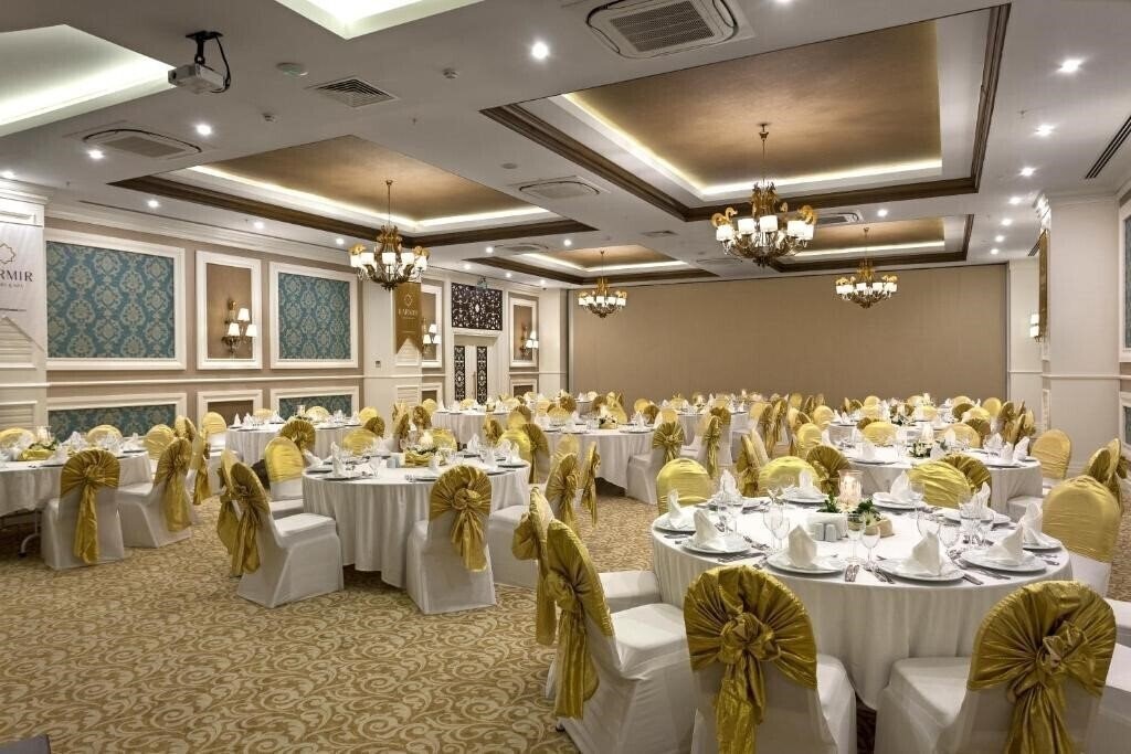 Фотографія Karmir Resort & SPA 5*