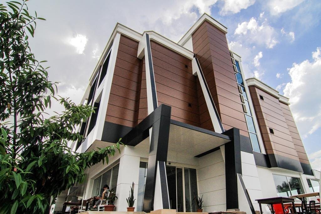 Готель Yildiz Hotel 3*