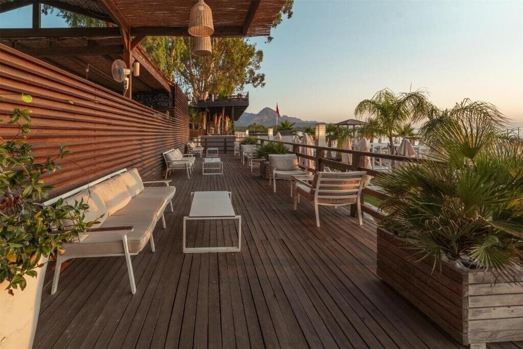 Фото DoubleTree by Hilton Antalya Kemer 5*