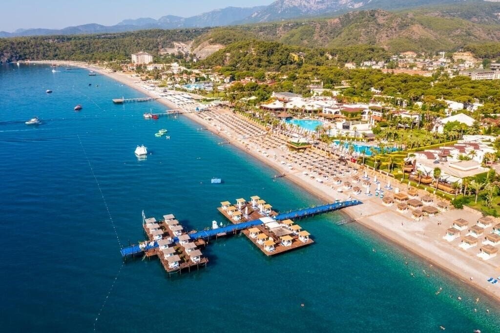Готель Emelda Sun Club HV-1
