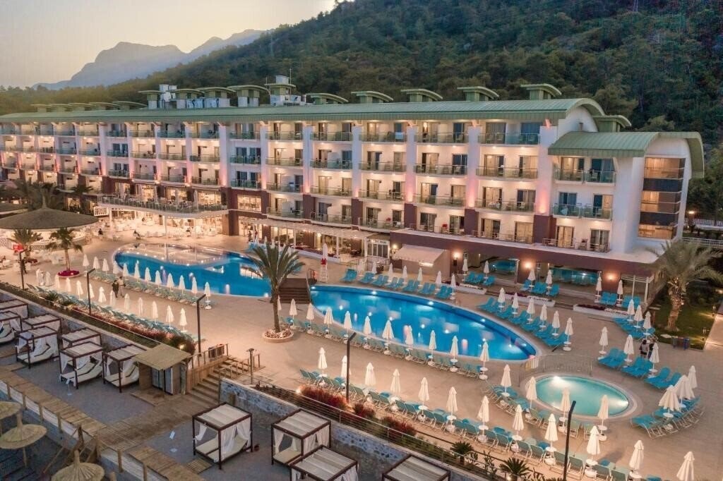 Фото Corendon Playa Kemer 5*