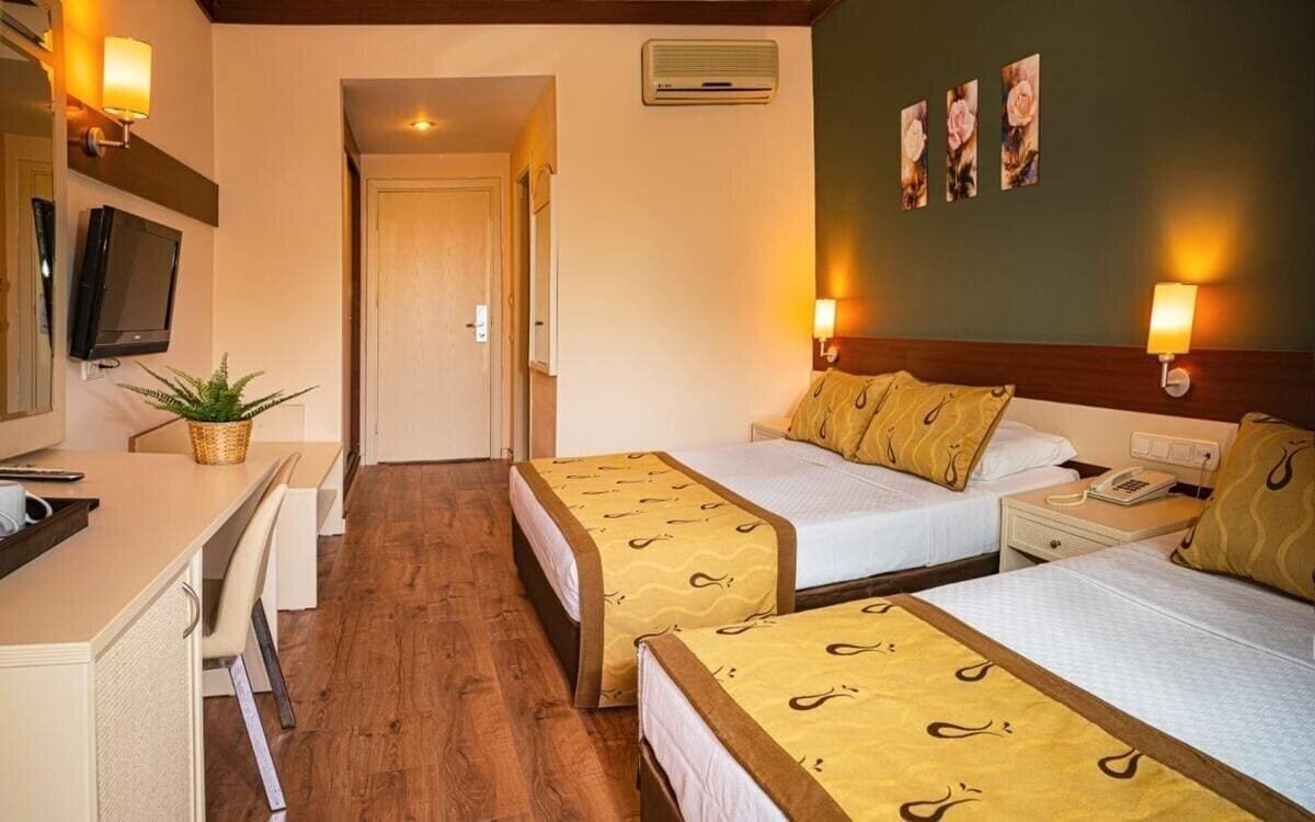 Фото Rose Resort Hotel (ex. Pgs Hotel Rose Resort) 4*