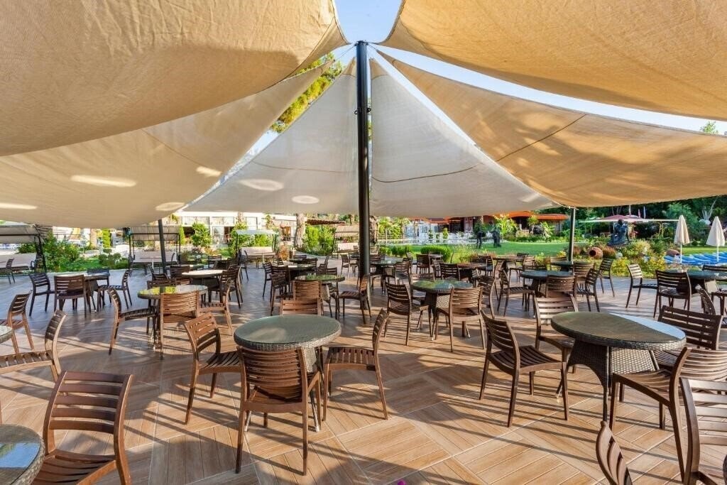 Зображення Club Hotel Belpinar 4*