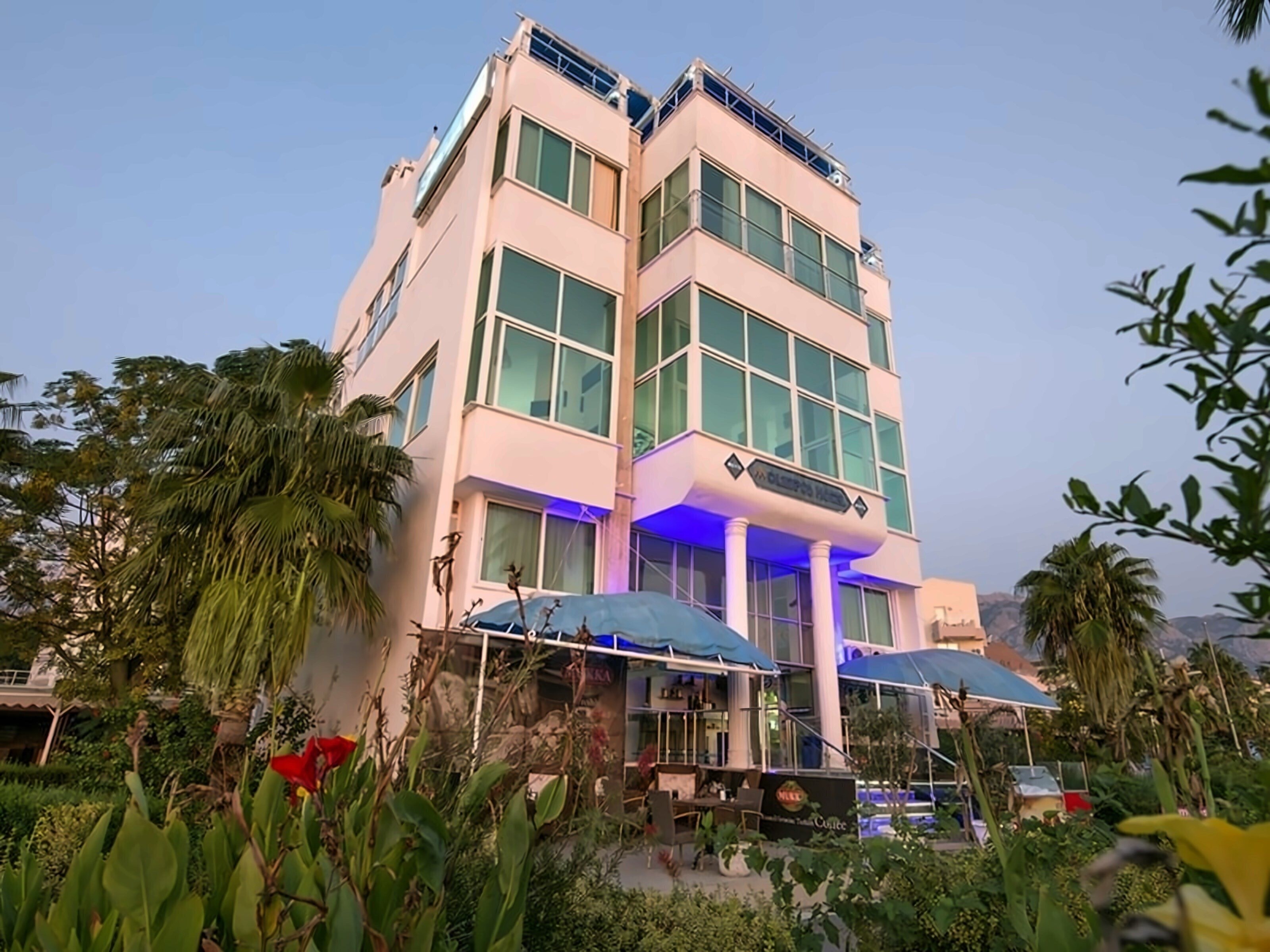 Готель Olympos Beach 3*