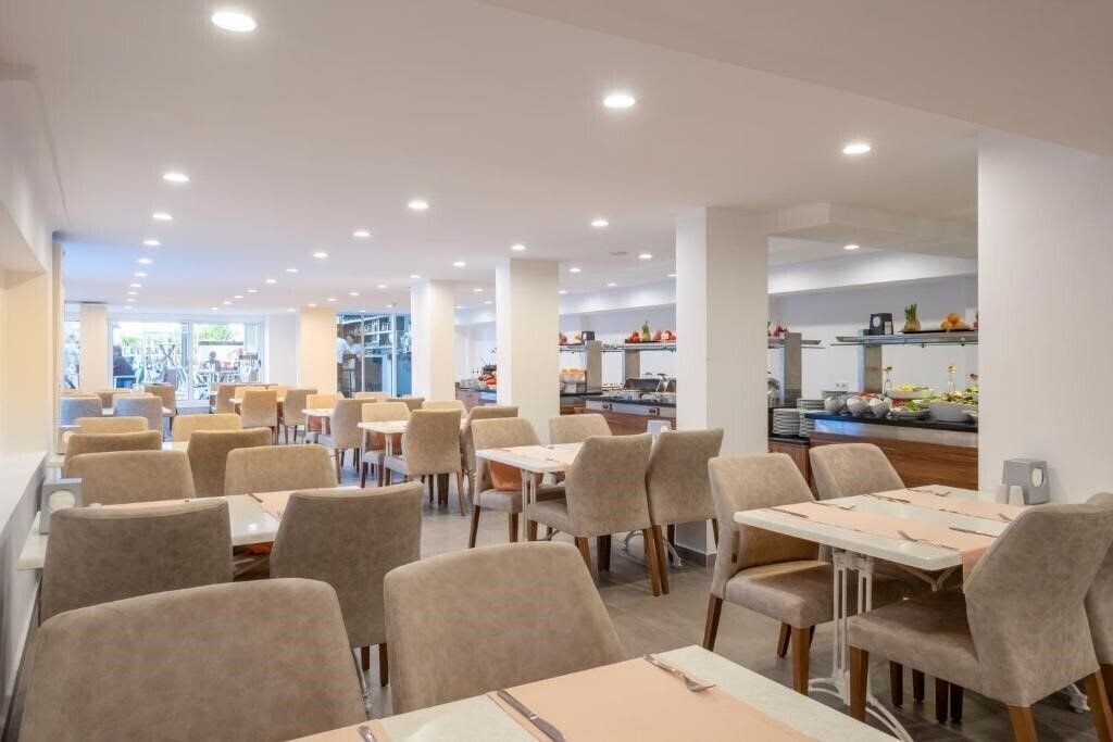 Фотографія Viking Beach Hotel (ex. Bonn Beach Hotel) 3*