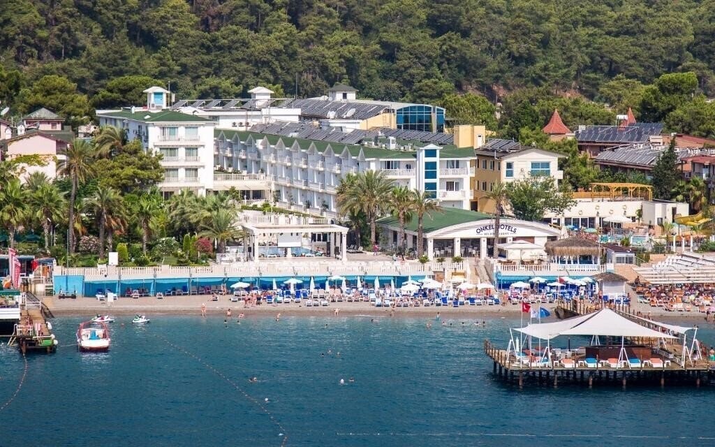 Готель Onkel Hotels Beldibi Resort 4*