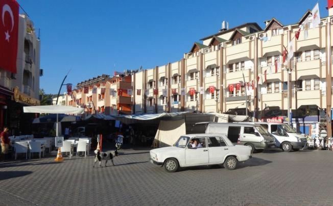 Готель Mojna Hotel 3*