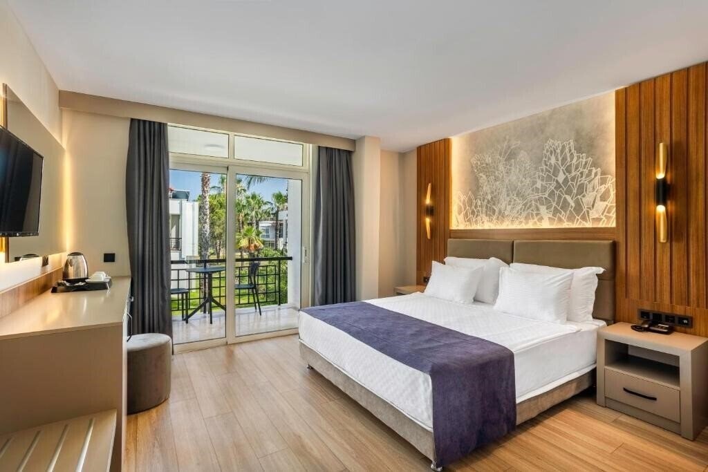 Фотографія Simena Comfort Hotel 5*