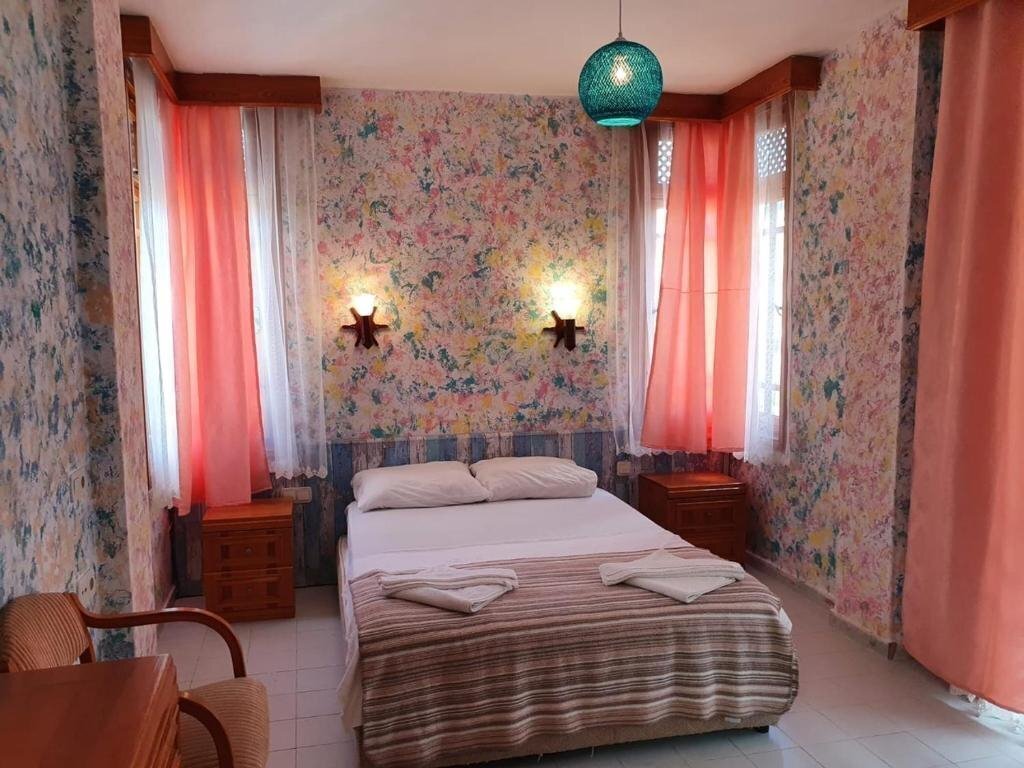 Фото Agon Hotel 3*