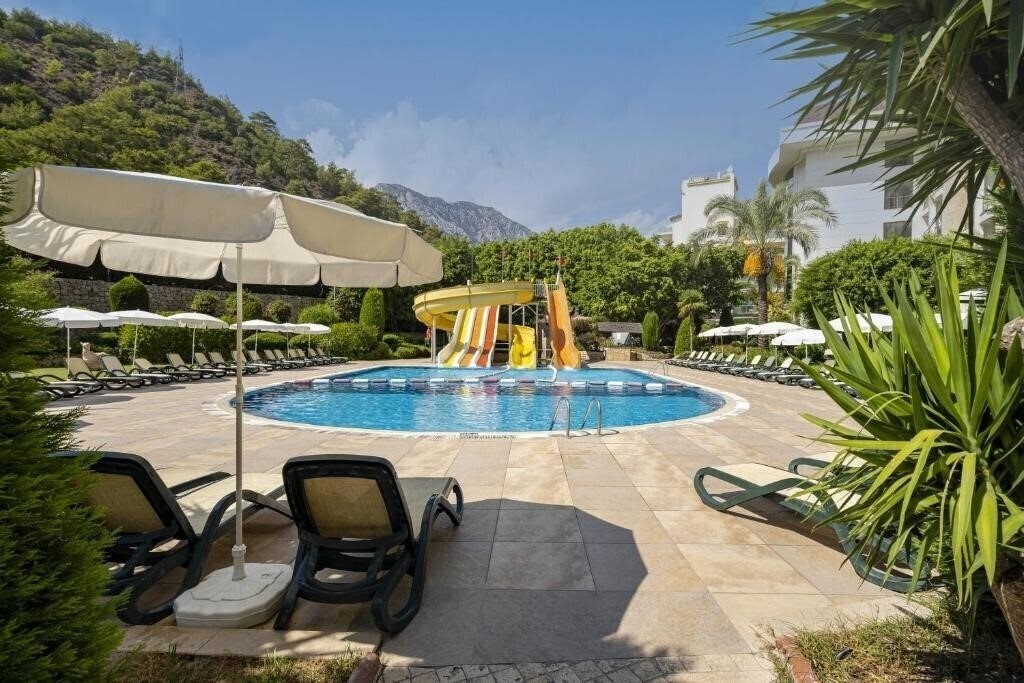 Фотографія Sunland Resort Hotel Kemer 5*