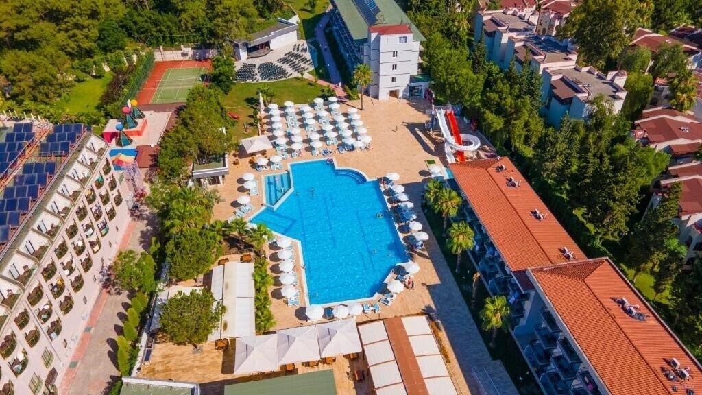 Фотографія Armas Garden Hotel 4*