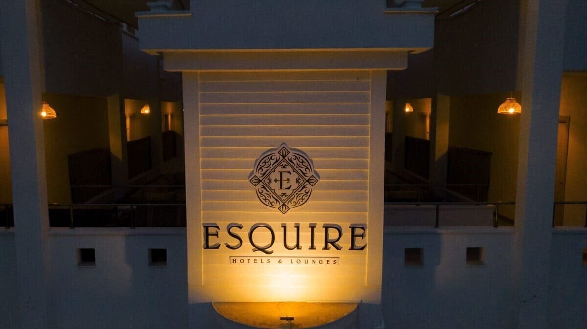Зображення Esquire Hotels & Lounges 3*