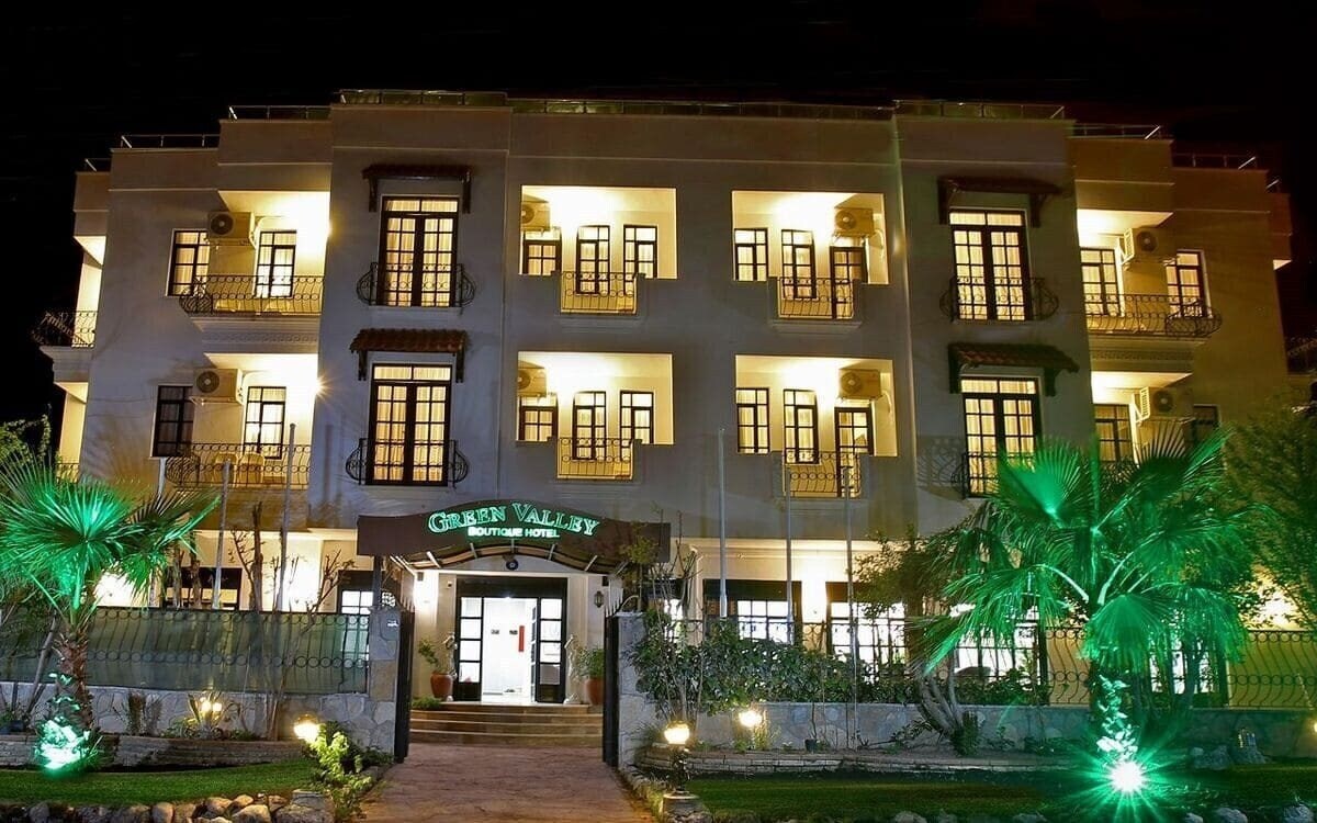 Фото Green Valley Boutique Hotel 3*