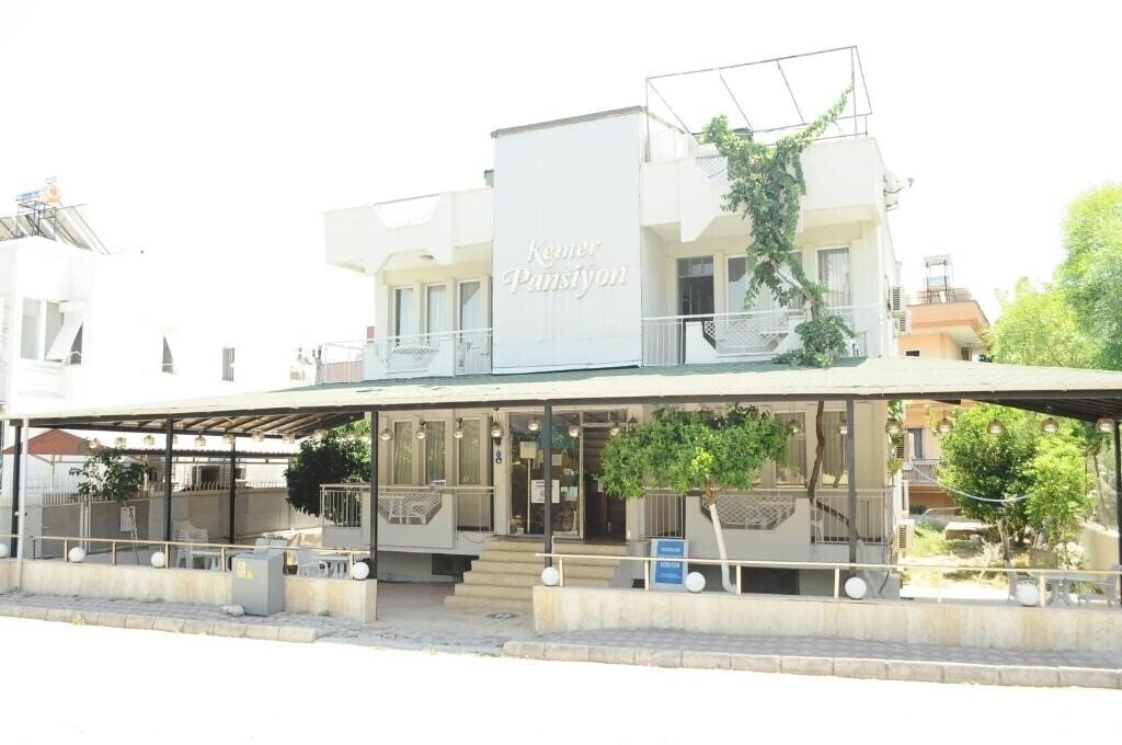 Отель Kemer Pansiyon (ex. Kemer Hostel) 3*