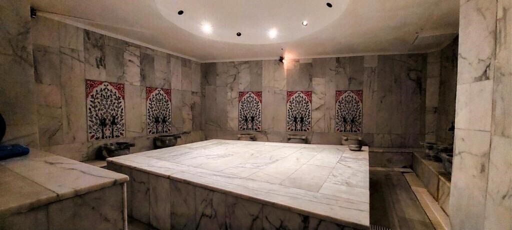 Фото UK Hotel Kiris 4*