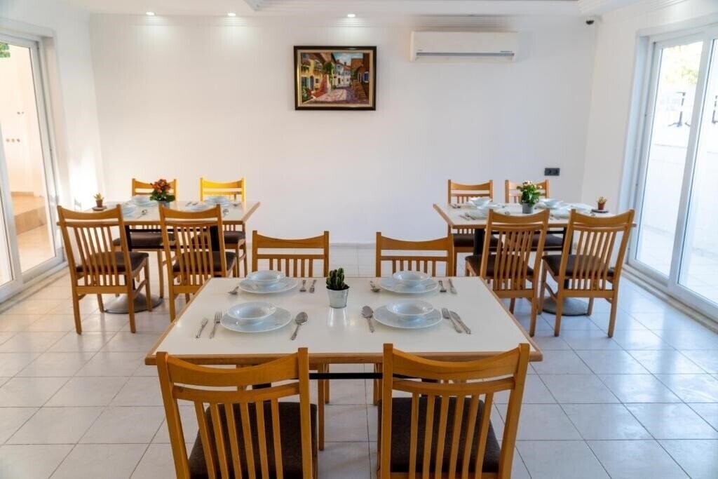 Зображення Elijah Hotel 3*