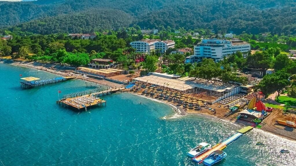 Отель Get Enjoy Hotel (ex. Anita Matiate Hotel, Matiate Hotel) 4*