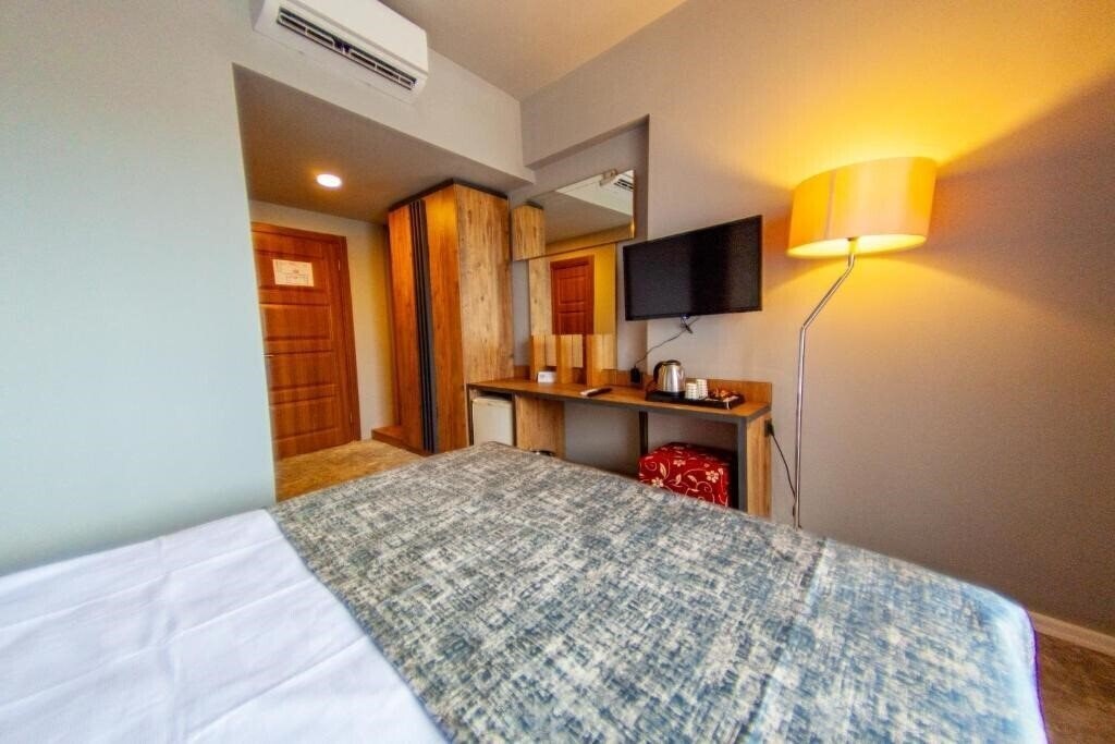 Изображение Dedeman Kemer Resort (ex. Club Jovia Kemer, Armir Resort, Kemer Millenium Resort, Kemer Reach Hotel) 5*