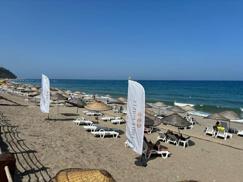 Фото Three Points Hotel 3*