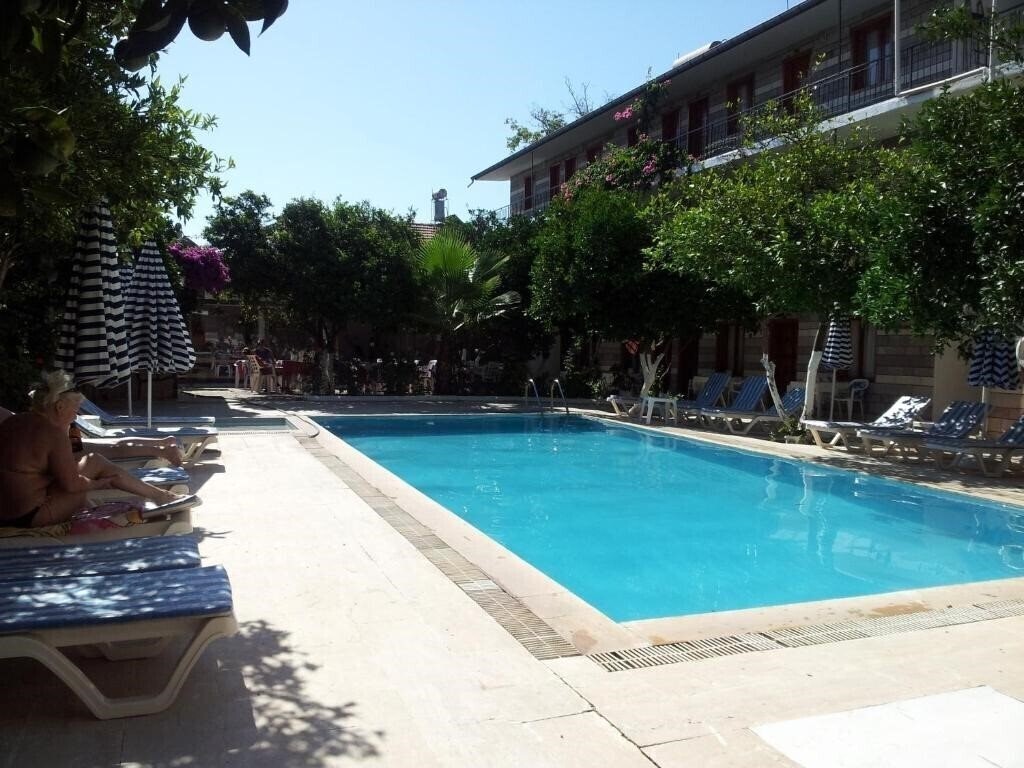 Фотографія Ipsos 3*