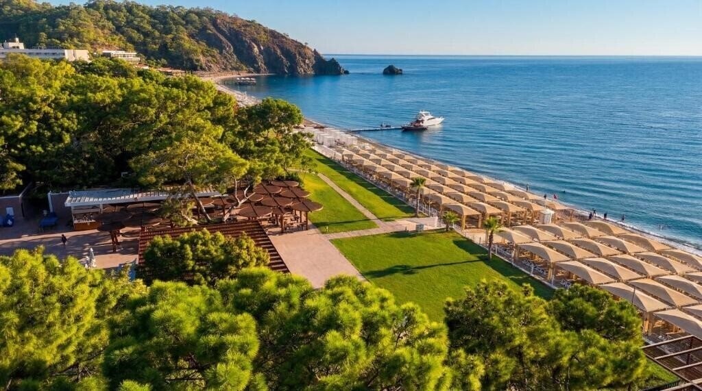Готель Rai Foresta Tekirova 5*