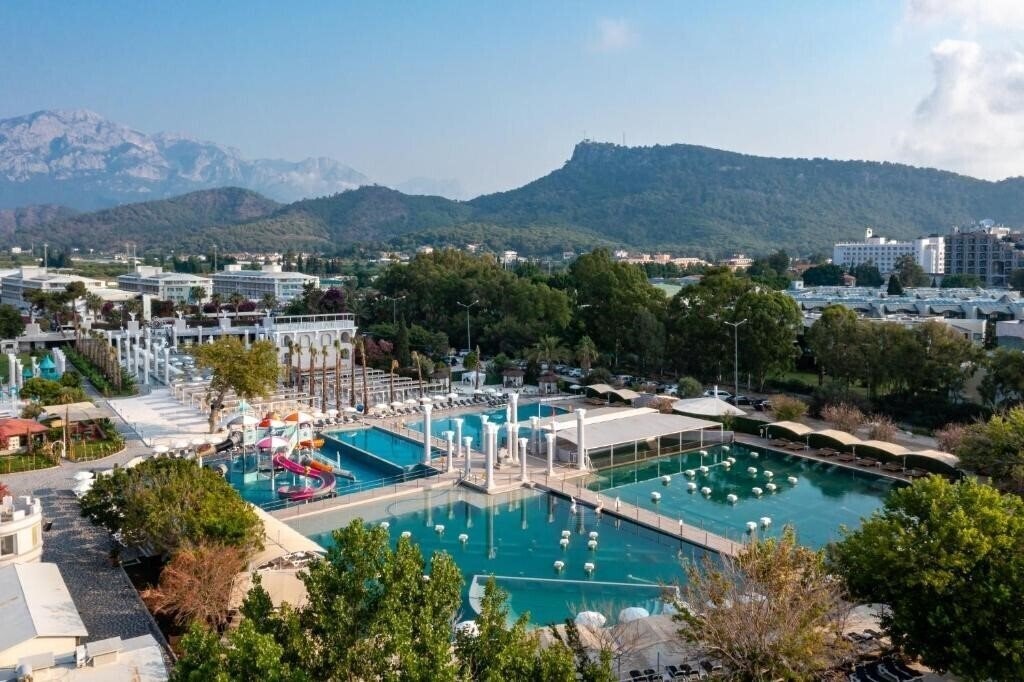 Готель Miarosa Kemer Beach 5*
