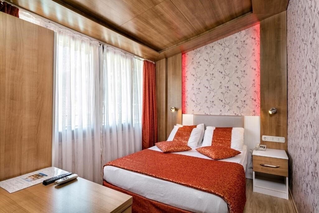 Готель Alerya Belport Beach Hotel 4*
