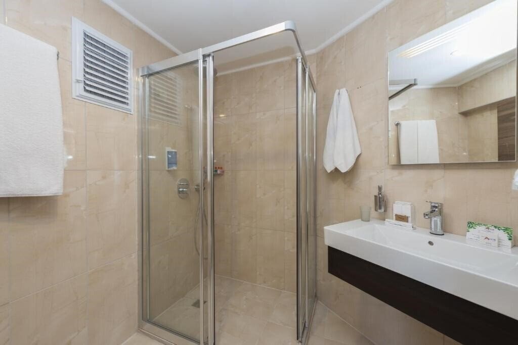 Фотография Asdem Park Hotel (ex. Asdem Park Otel, Carelta Park Hotel, Asdem Anex) 4*
