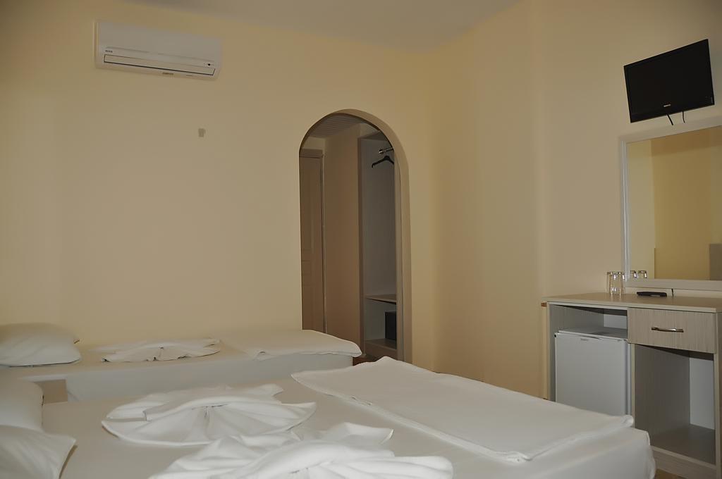 Фотографія Korient Hotel (ex. Korient) 3*