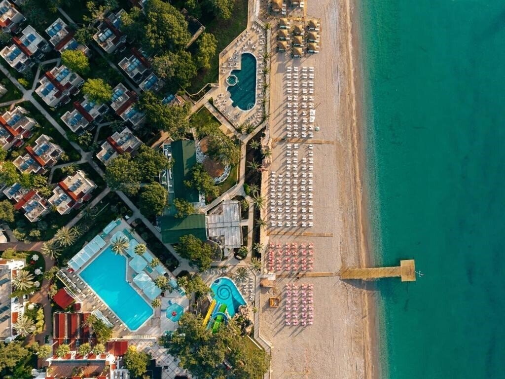 Отель Pirates Beach Club 5*
