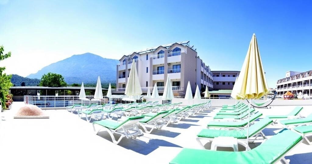 Отель Erkal Resort 4*