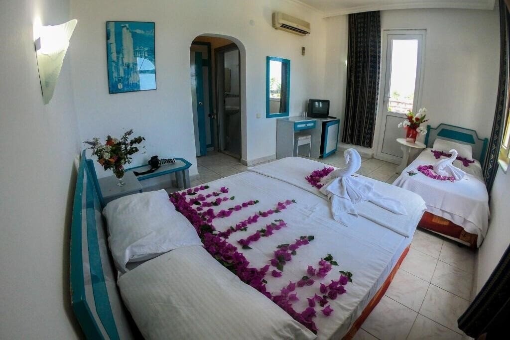 Фотографія Marin Hotel 3*