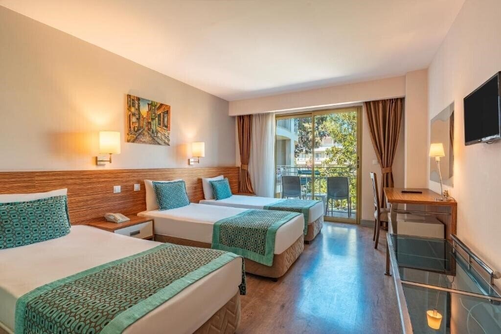 Фото Tu Casa Gelidonya Hotel 4*