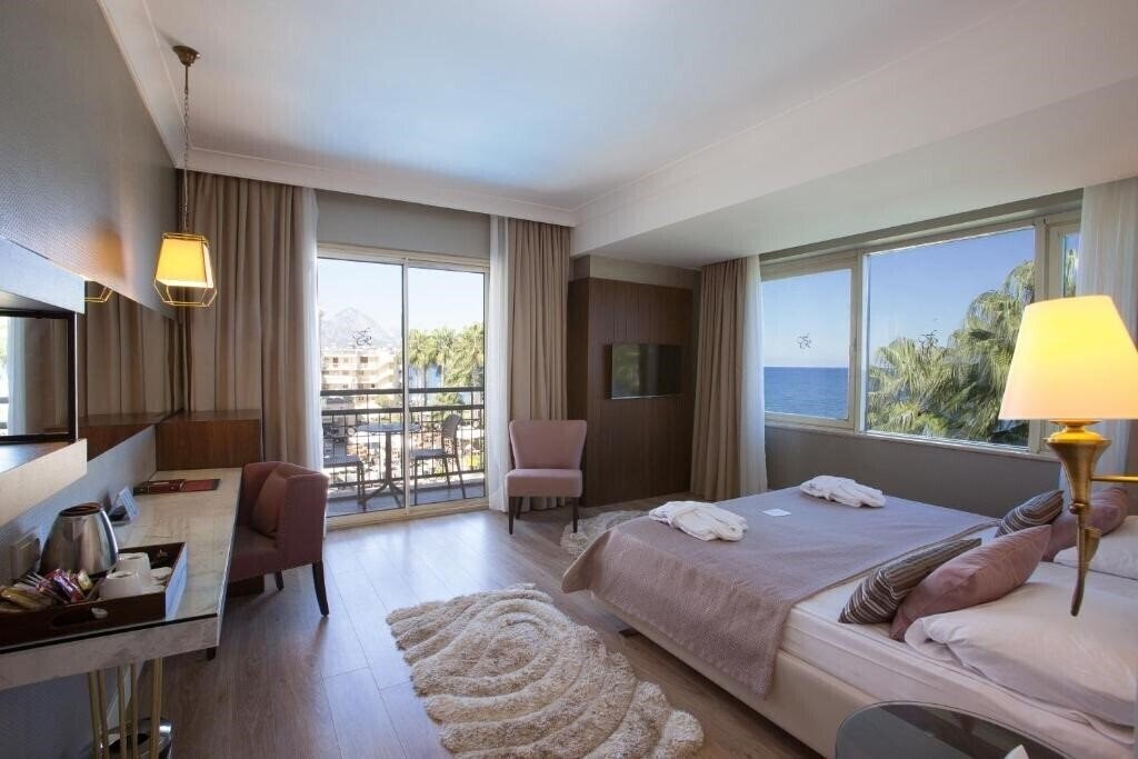 Фото Fame Residence Kemer & SPA 5*