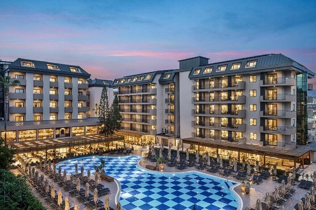 Готель Kaia Coracseium (ex. Villa Sun Flower Beach) 4*