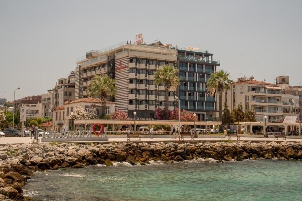 Отель Derici Hotel 4*