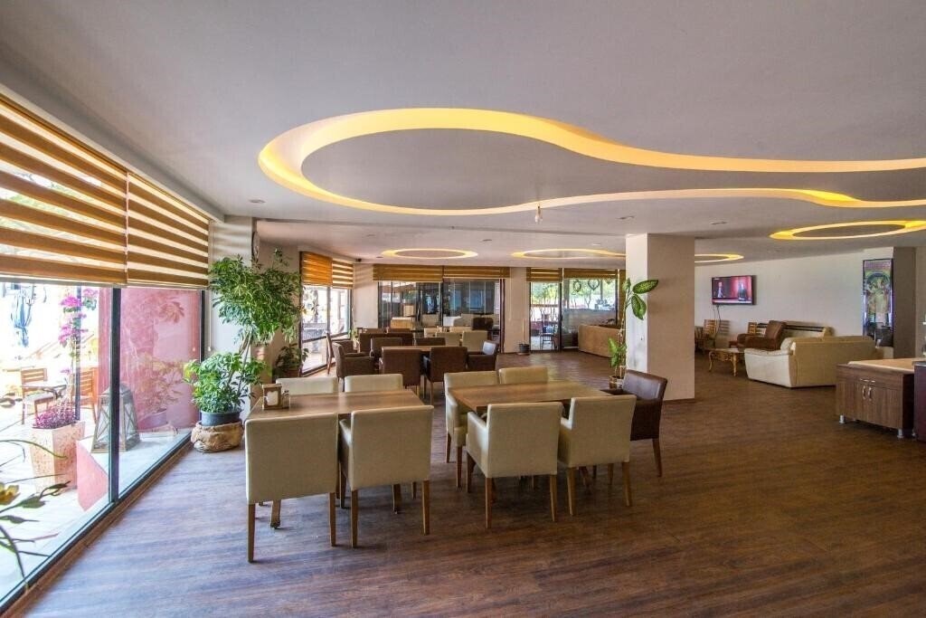 Зображення Sunday Beach Hotel 3*
