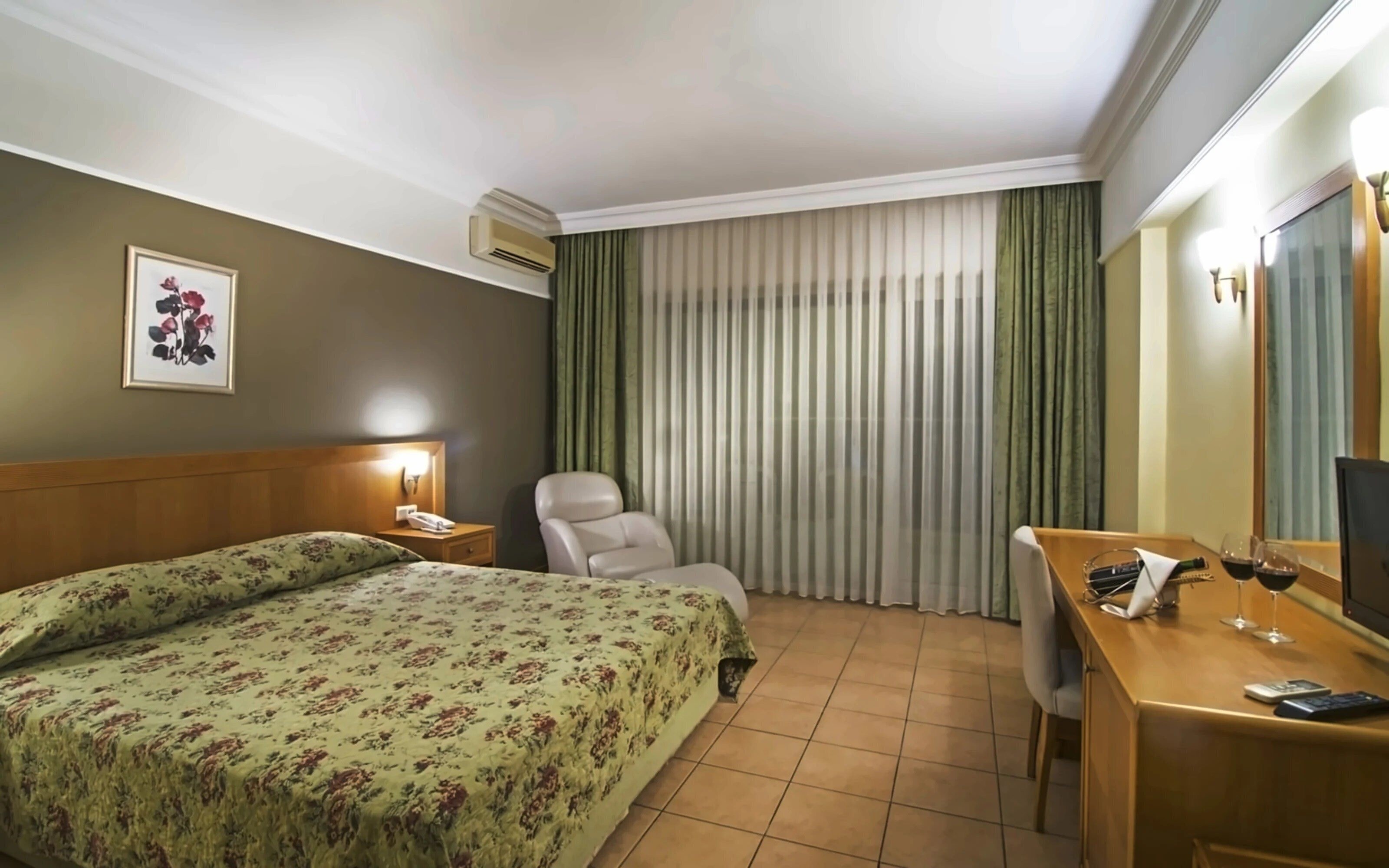Фото Sealight Family Club 4*